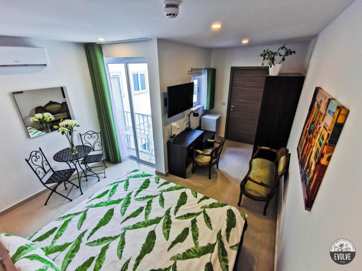Evolve Coliving Guesthouse Σλιέμα Εξωτερικό φωτογραφία