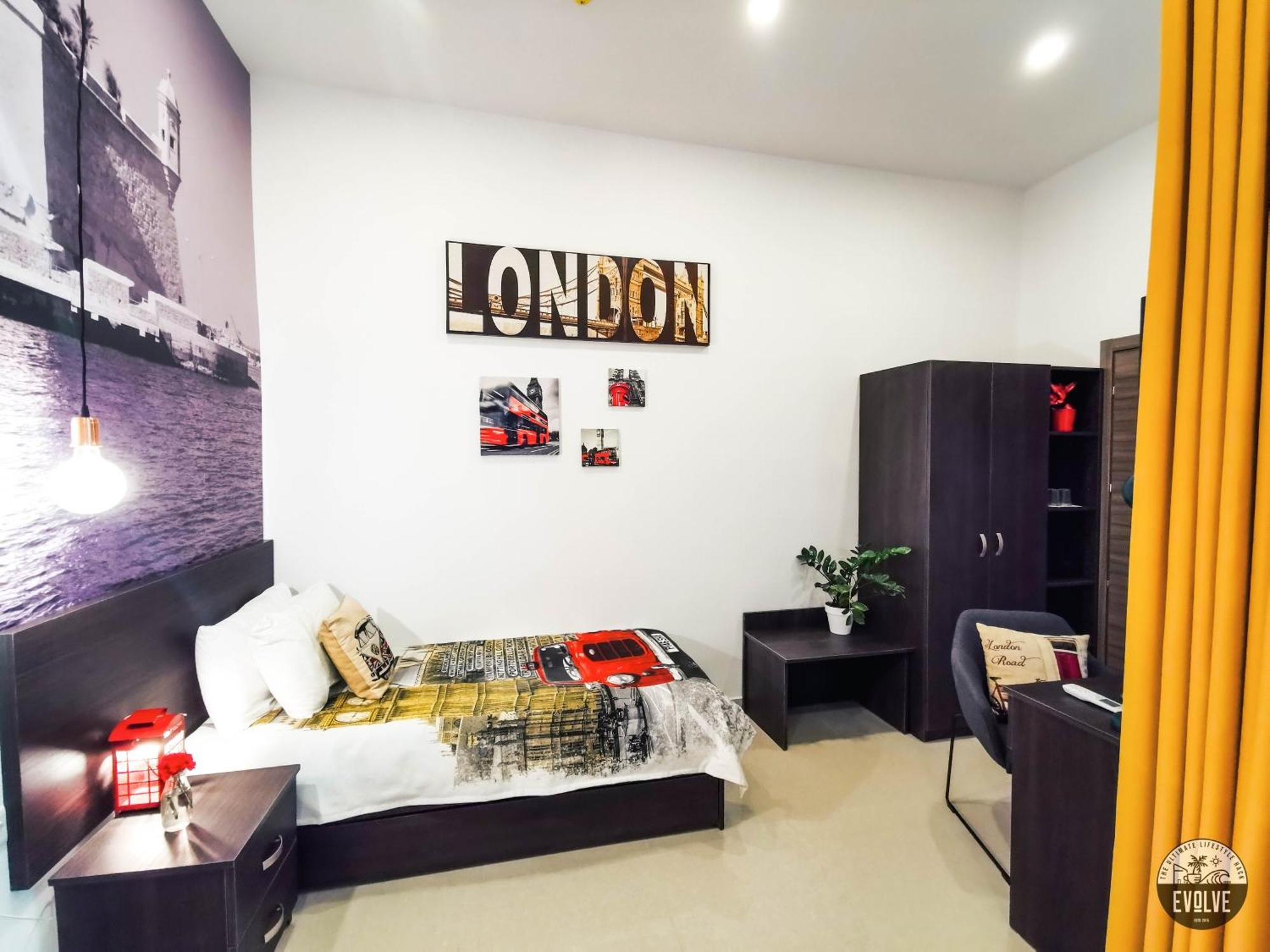 Evolve Coliving Guesthouse Σλιέμα Δωμάτιο φωτογραφία