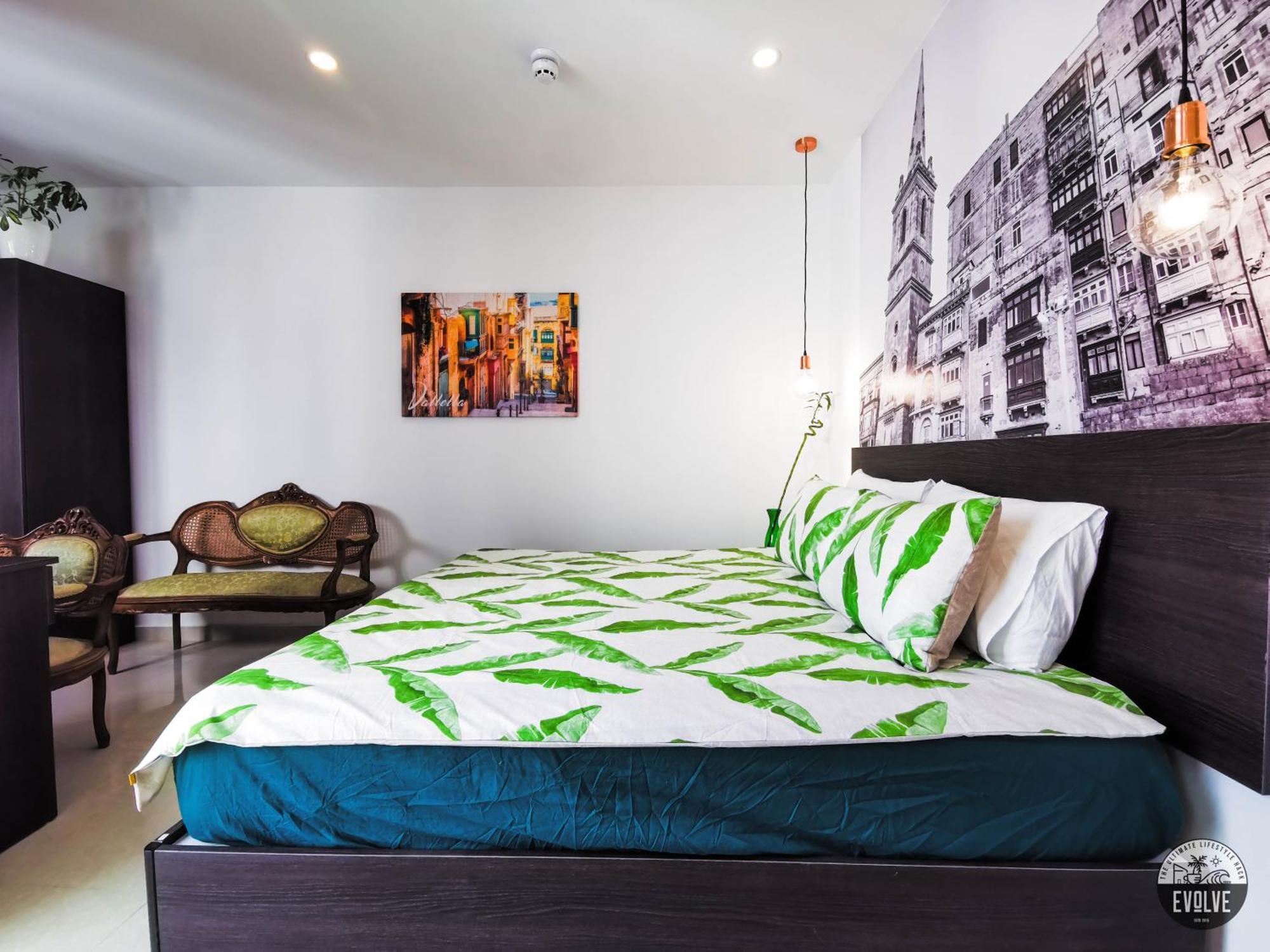 Evolve Coliving Guesthouse Σλιέμα Δωμάτιο φωτογραφία