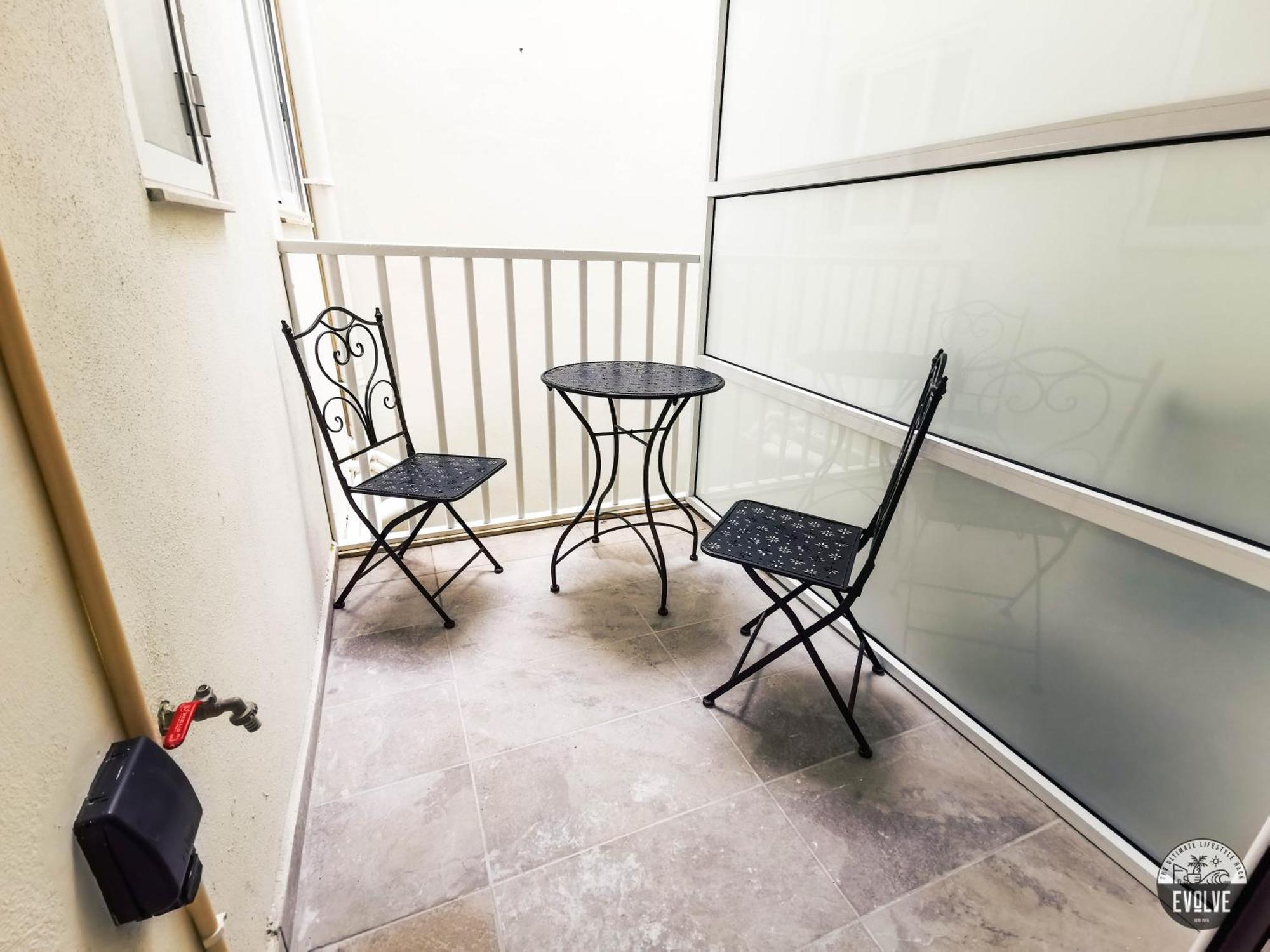 Evolve Coliving Guesthouse Σλιέμα Δωμάτιο φωτογραφία