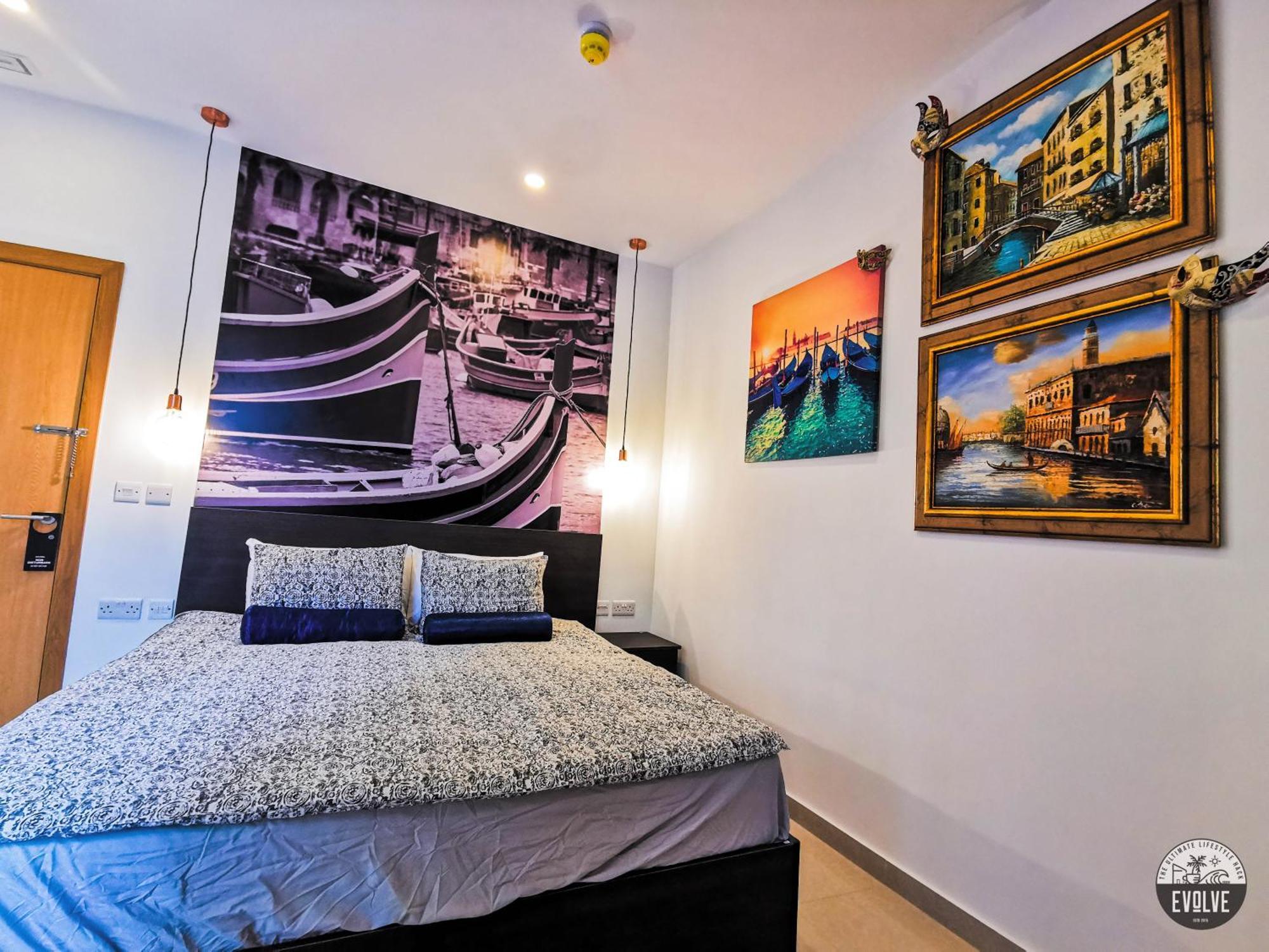 Evolve Coliving Guesthouse Σλιέμα Δωμάτιο φωτογραφία